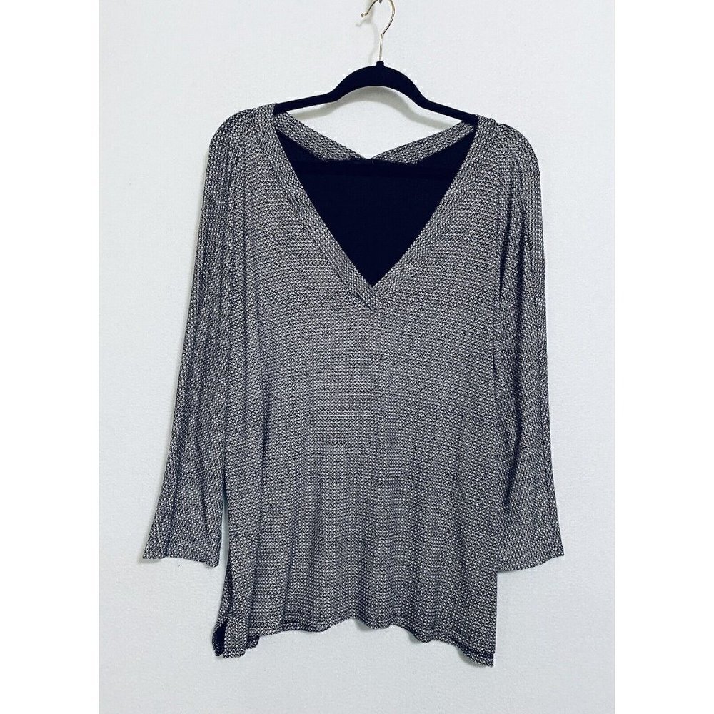 J Jill Wearever Collection Womens Large V Neck Print Top 3/4 Sleeve Soft Rayon